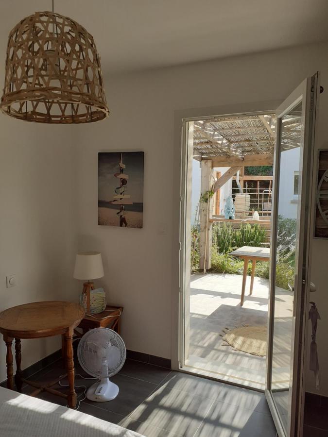Chambre Privee Au Coeur D'Une Pinede Dans Un Quartier Residentiel Hotel Lezignan-Corbieres Luaran gambar